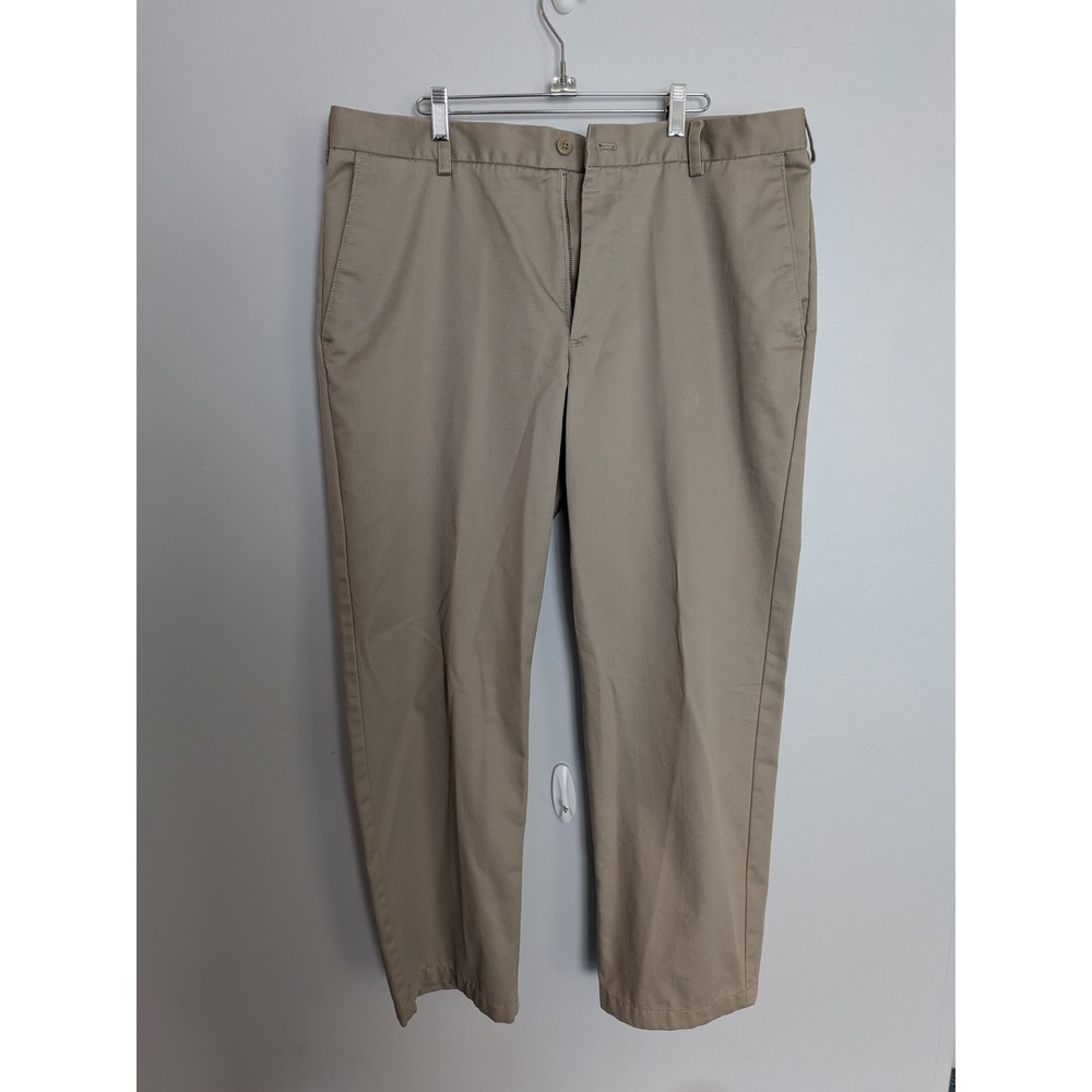 IZOD Mens Khaki Chino Pants 38x30 Tan Straight Fit Twill Dress Trousers